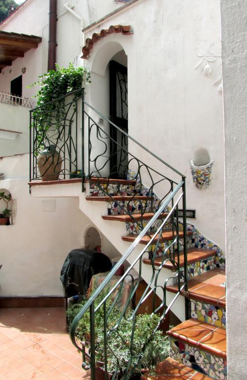 Hotel Flora Atrani Zewnętrze zdjęcie